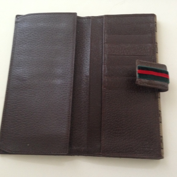 Authentic, Gucci Brown Canvas with Leather Trim, L - Picture 7 of 8
